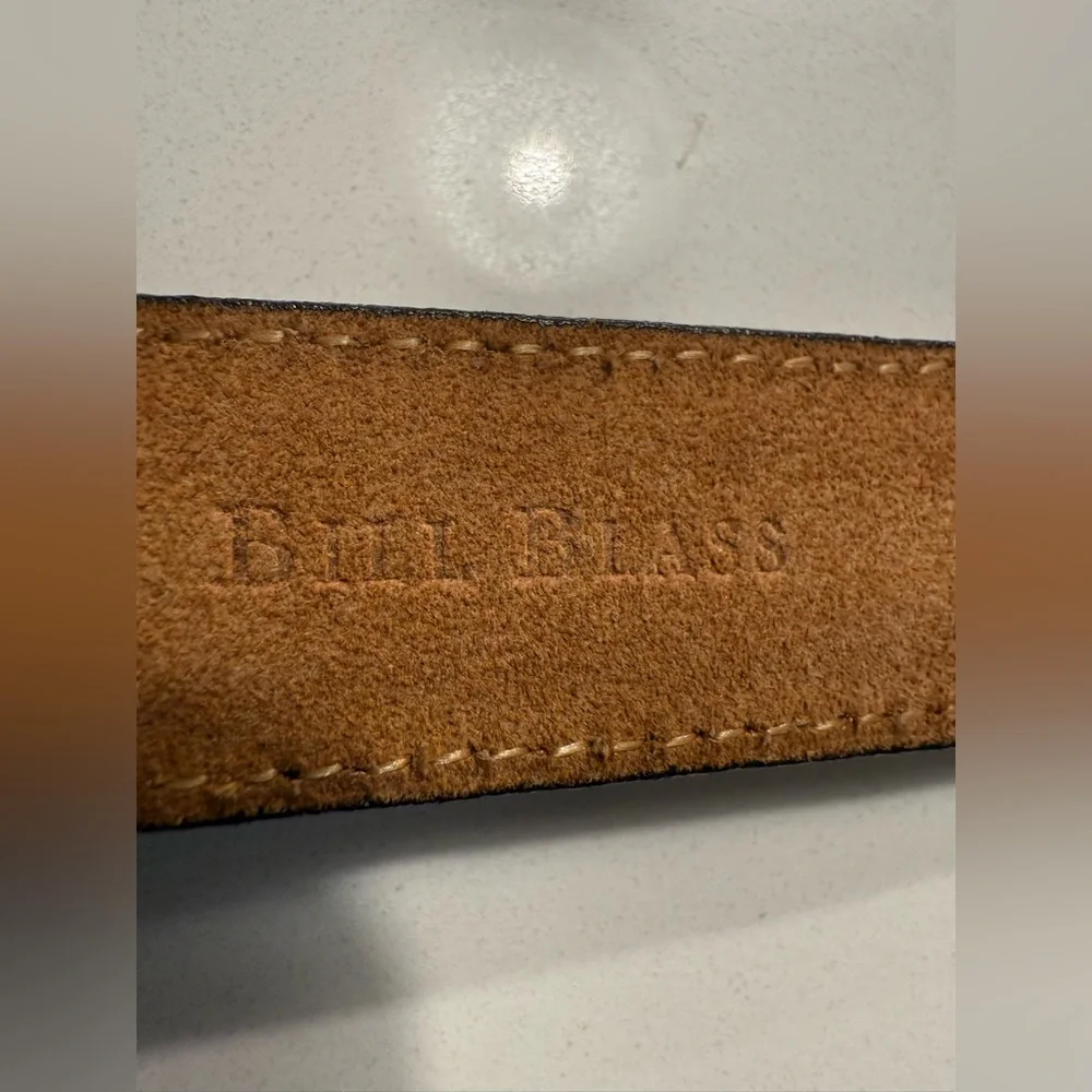 Bill Blass Men's Brown Leather Belt with‎ Gold Buckle Size 42